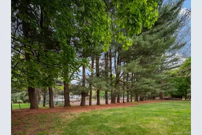 10 Rockingham Road, Spring Valley, NY 10977 - Photo 41