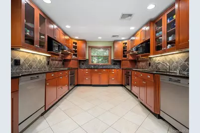 10 Rockingham Road, Spring Valley, NY 10977 - Photo 9