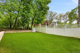 61 Jane St, Hartsdale, NY 10530 - Photo 23