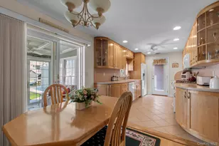 25 Bayview Ave, Babylon, NY 11702 - Photo 7