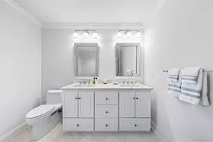 299 Narrow Ln, Southampton, NY 11968 - Photo 21