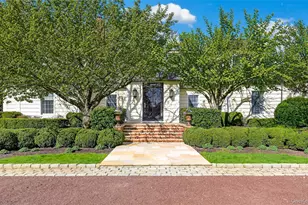 299 Narrow Ln, Southampton, NY 11968 - Photo 3