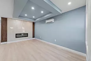 140-24 183rd St, Springfield Gardens, NY 11413 - Photo 9