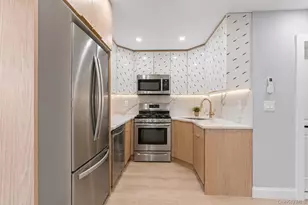 140-24 183rd St, Springfield Gardens, NY 11413 - Photo 5