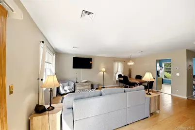 207 Cornwall Meadows Lane, Patterson, NY 12563 - Photo 3