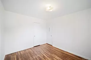 220-04 Stronghurst Ave, Queens Village, NY 11427 - Photo 13