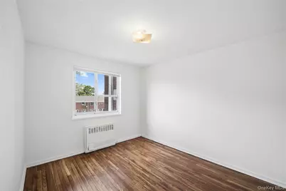 220-04 Stronghurst Avenue #Lower, Queens Village, NY 11427 - Photo 15