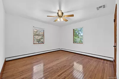 61 Crestwood Drive, Huntington Station, NY 11746 - Photo 15