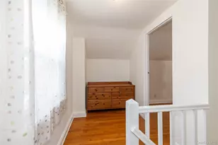 1067 Theodora St, Franklin Square, NY 11010 - Photo 15