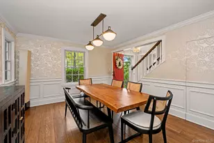 224 Old Colony Rd, Hartsdale, NY 10530 - Photo 11