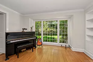 224 Old Colony Rd, Hartsdale, NY 10530 - Photo 7