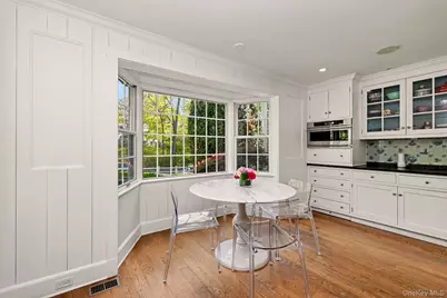 224 Old Colony Road, Hartsdale, NY 10530 - Photo 17