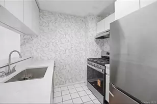 60 Henry St, New York, NY 10002 - Photo 11