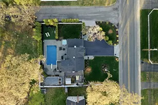 237 Woodlawn Ave, Saint James, NY 11780 - Photo 31