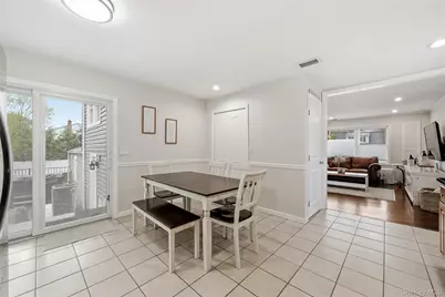 237 Woodlawn Avenue, Saint James, NY 11780 - Photo 11