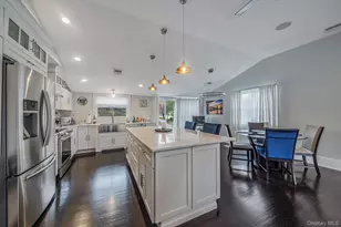 110 Stephen Rd, Bayport, NY 11705 - Photo 17