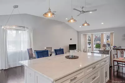 110 Stephen Road, Bayport, NY 11705 - Photo 19