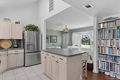 1600 Captain Kidd Drive, Mattituck, NY 11952 - Photo 7