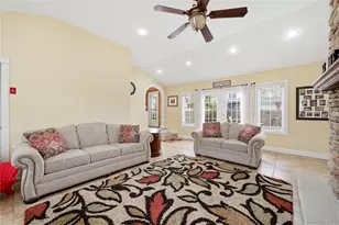 1333 13th St, West Babylon, NY 11704 - Photo 7