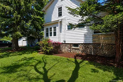 211 Old Middletown Road, Pearl River, NY 10965 - Photo 35