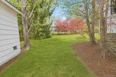 211 Old Middletown Road, Pearl River, NY 10965 - Photo 33
