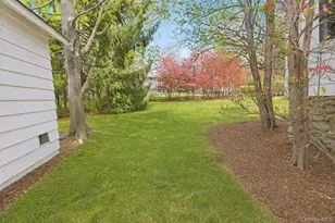 211 Old Middletown Rd, Pearl River, NY 10965 - Photo 33