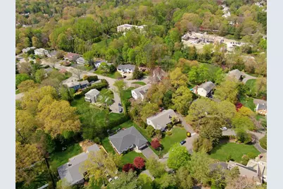 168 Dorchester Road, Scarsdale, NY 10583 - Photo 5