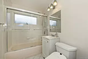 7 Low Ln, Levittown, NY 11756 - Photo 15