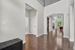 10 W Van Buren Way, Hopewell Junction, NY 12533 - Photo 5