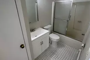 944 Union St, Bohemia, NY 11716 - Photo 5