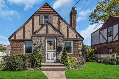 81 Midwood Street, Valley Stream, NY 11580 - Photo 1