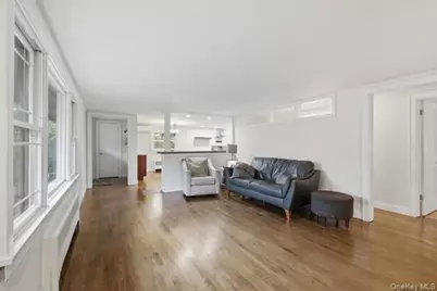 13 Tree Top Lane, Poughkeepsie, NY 12603 - Photo 11