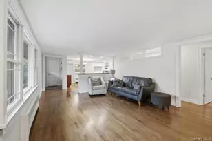 13 Tree Top Ln, Poughkeepsie, NY 12603 - Photo 11