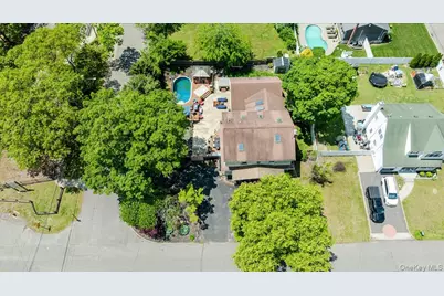 35 Cooke Avenue, Holtsville, NY 11742 - Photo 33