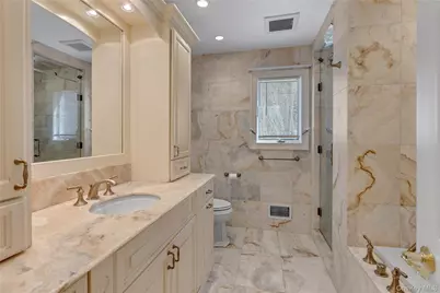227 W Islip Road, West Islip, NY 11795 - Photo 29