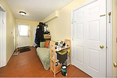 17 E Stemmer Lane, Suffern, NY 10901 - Photo 27