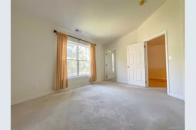 1063 Dutcher Drive, Fishkill, NY 12524 - Photo 17