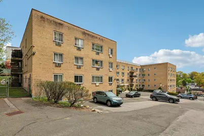 2035 Central Park Avenue #2V, Yonkers, NY 10710 - Photo 15