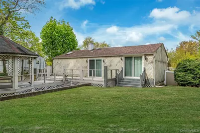 8 Gaymor Lane, Farmingville, NY 11738 - Photo 21