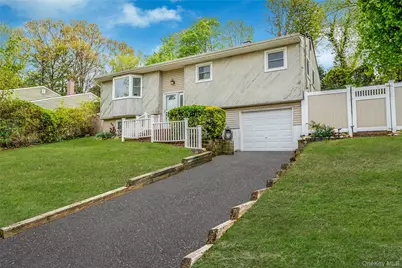 8 Gaymor Lane, Farmingville, NY 11738 - Photo 1