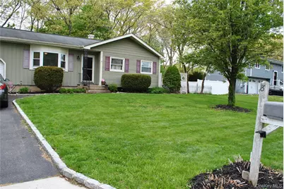 8 Shenandoah Boulevard, Port Jefferson Station, NY 11776 - Photo 1