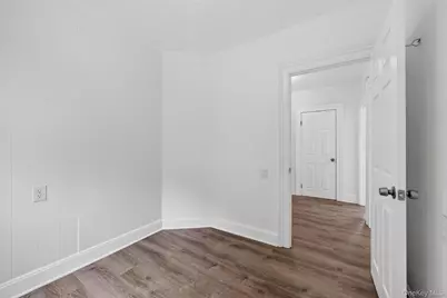 99 Benkard Avenue, Newburgh, NY 12550 - Photo 27