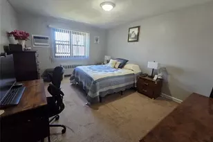 155-35 81st St, Howard Beach, NY 11414 - Photo 9
