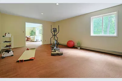 77 Central Drive, Briarcliff Manor, NY 10510 - Photo 37