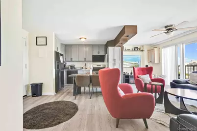 92-29 Queens Boulevard #8F, Rego Park, NY 11374 - Photo 11
