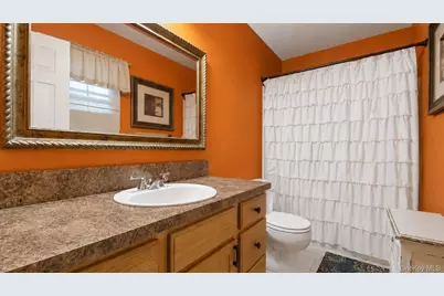 502 Martha Avenue, Bellport, NY 11713 - Photo 17