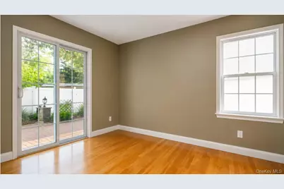 502 Martha Avenue, Bellport, NY 11713 - Photo 11