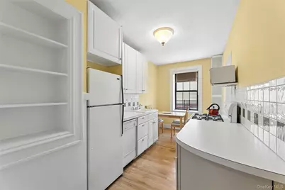 6812 Burns Street #A3, Forest Hills, NY 11375 - Photo 3