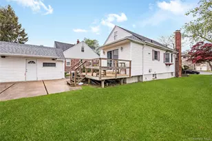 219 Oakview Ave, Oceanside, NY 11572 - Photo 25
