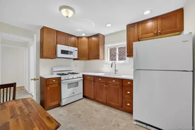 58 Delano Avenue, Yonkers, NY 10704 - Photo 11